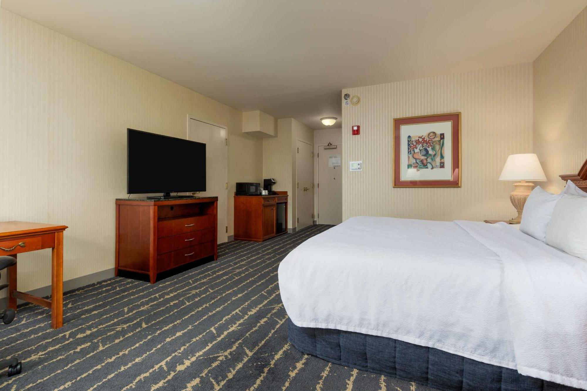 Hilton Garden Inn Milwaukee Northwest Conference Center Luaran gambar